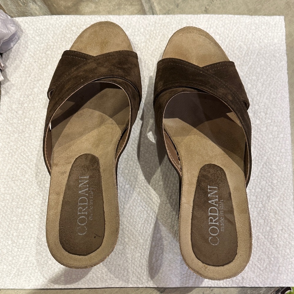 Cordani Dark Brown Suede Mules